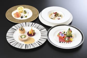 19日の昼食会で提供された、広島県産の海産物やブランド地鶏など地元食材を豊富に使ったフランス料理のコース
