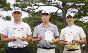 全米オープン選手権の出場権を獲得した（左から）永野竜太郎、ガン・チャルングン、石川遼＝茨城GC