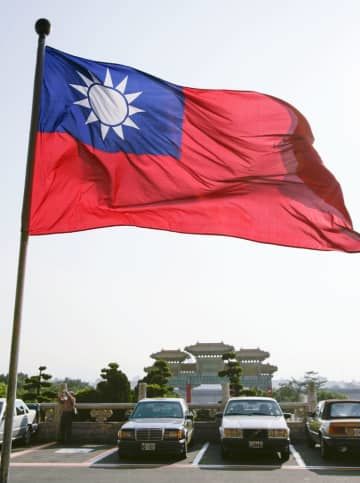 台湾の「青天白日満地紅旗」＝2006年12月