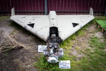 ロシアがウクライナ首都キーウ攻撃で使ったイラン製無人機「シャヘド136」の残骸＝5月（ゲッティ＝共同）