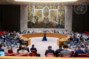 8日、国連安全保障理事会が開催した、ウクライナ情勢を協議する公開会合＝米ニューヨーク（国連提供、共同）