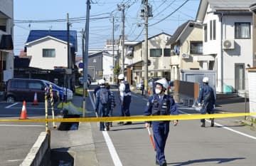 クマに襲われた可能性がある女性が倒れていた現場付近の住宅街＝1日午前、福島県会津若松市