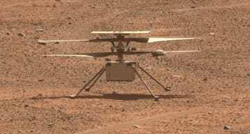 2023年8月、火星探査車パーシビアランスから撮影したインジェニュイティ（NASA提供・共同）