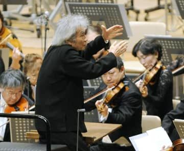 2010年9月、長野県松本市で開かれた演奏会で指揮する小澤征爾さん