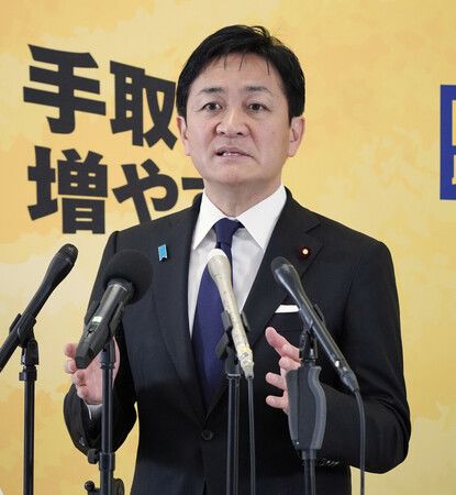 記者会見する国民民主党の玉木雄一郎代表=20日午前、国会内