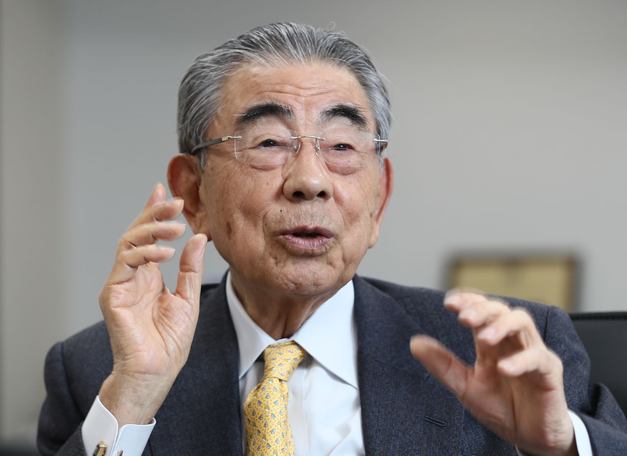 鈴木敏文氏 2018年4月撮影、時事