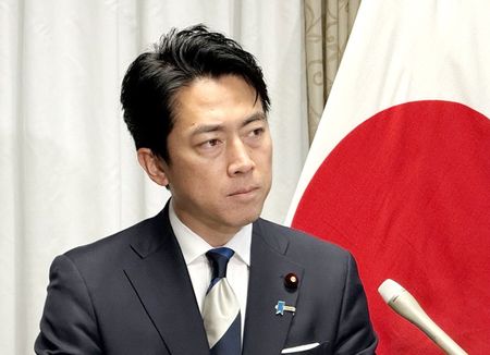 小泉進次郎防衛相=26日、国会内