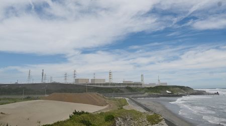 中部電力浜岡原発=7月11日、静岡県御前崎市