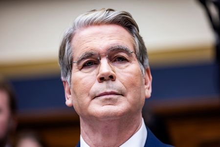 ベセント米財務長官=15日、ワシントン(EPA時事)