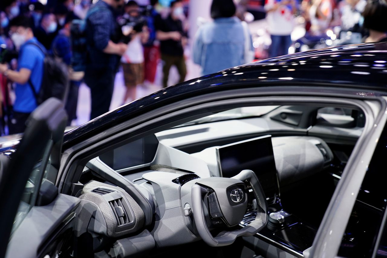 トヨタ、25年までにＥＶ15車種投入 専用ブランド立ち上げ  nippon.com