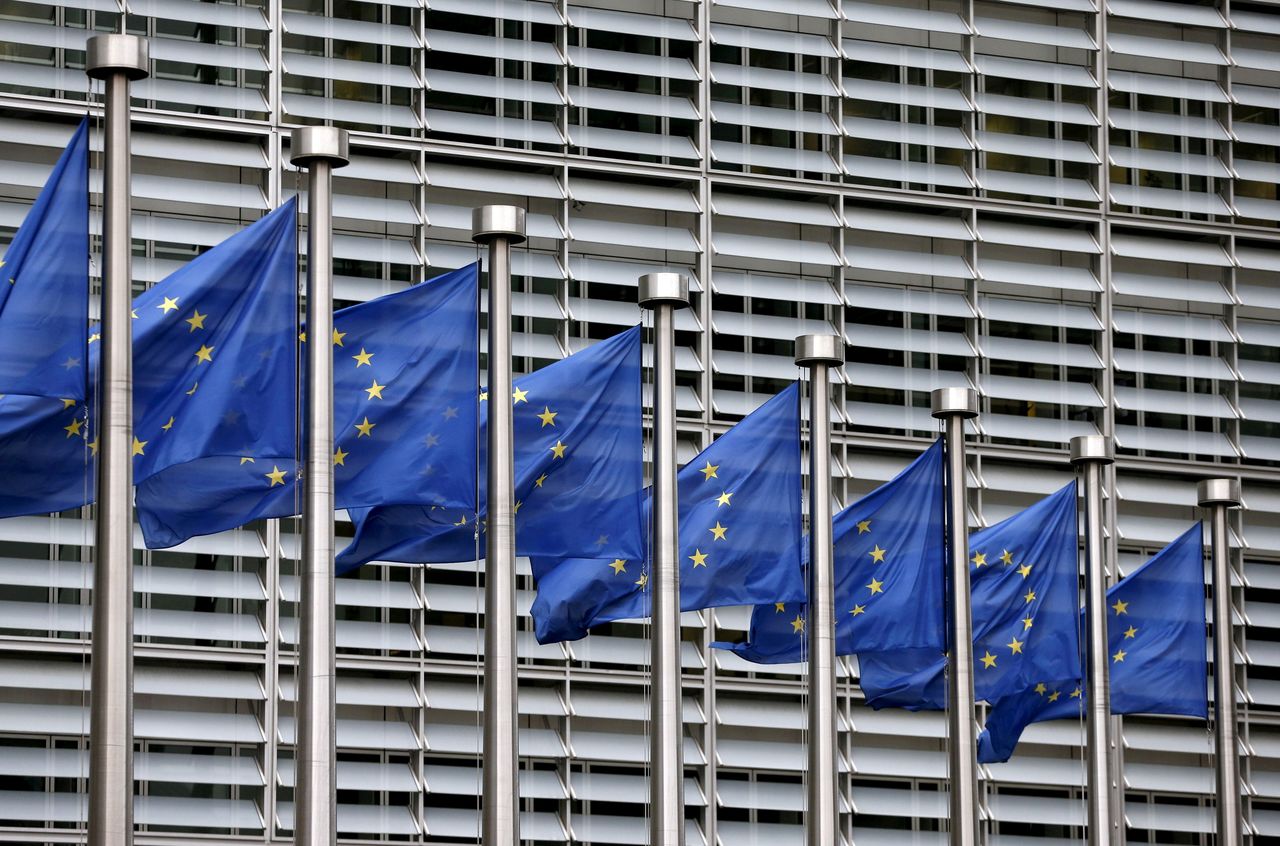 欧州連合(EU)の欧州議会は5月19日、中国との投資協定の批准手続きが停止している問題について、再開の条件として、中国に欧州の議員や外交官を標的にした報復制裁の撤回を求める決議案を20日に承認する見通し。2015年10月、ブリュッセルで撮影(2021年 ロイター/Francois Lenoir)