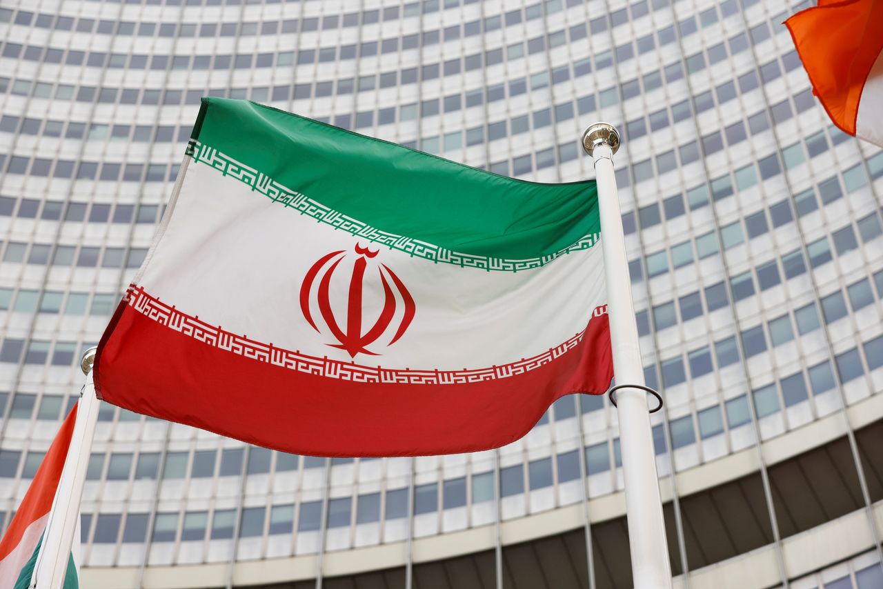 イラン、政府報道官は核協議の合意を楽観視　首席交渉官は慎重