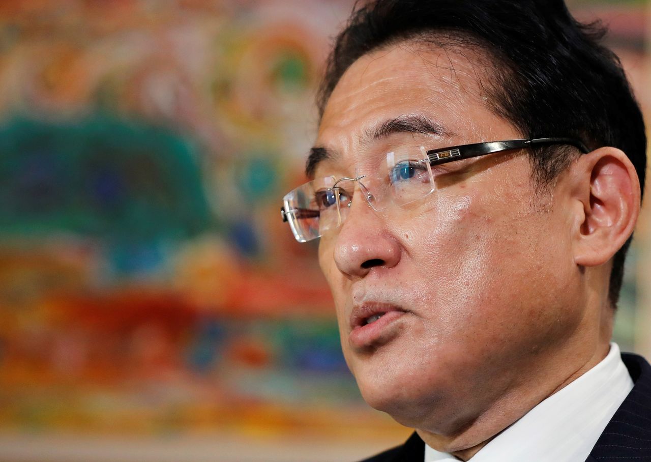 6月11日、自民党の岸田文雄前政調会長が中心となり、ポストコロナ時代の政策を議論する「新たな資本主義を創る議員連盟」が、設立された。写真は東京都で2020年9月撮影(2021年 ロイター/Issei Kato)