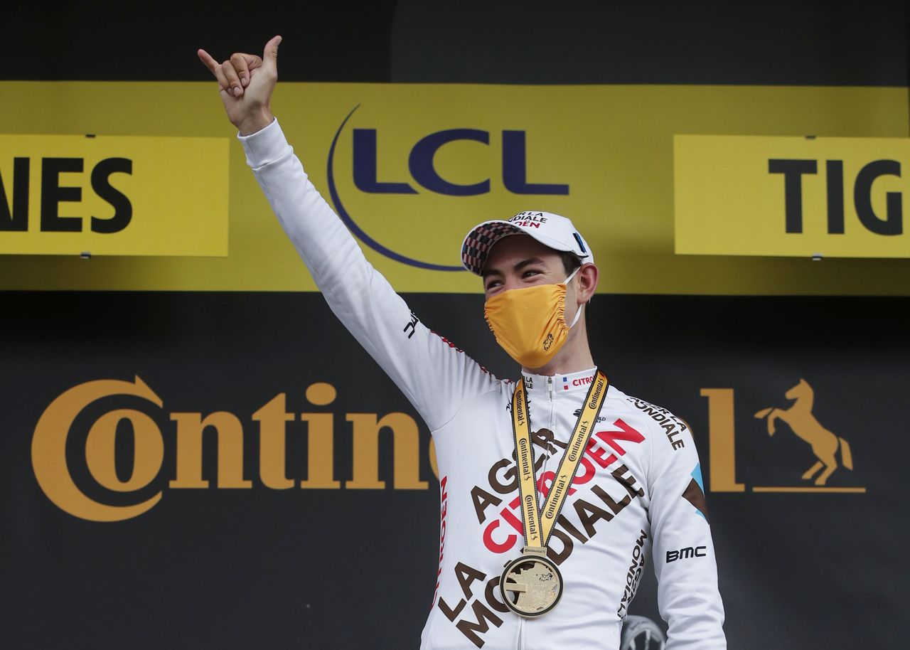 世界最高峰の自転車ロードレース、ツール・ド・フランスは4日、クリューズからティーニュまでの第9ステージ(■144.9キロ)を行い、ベン・オコナーが4時間26分43秒で区間優勝した(2021年 ロイター)