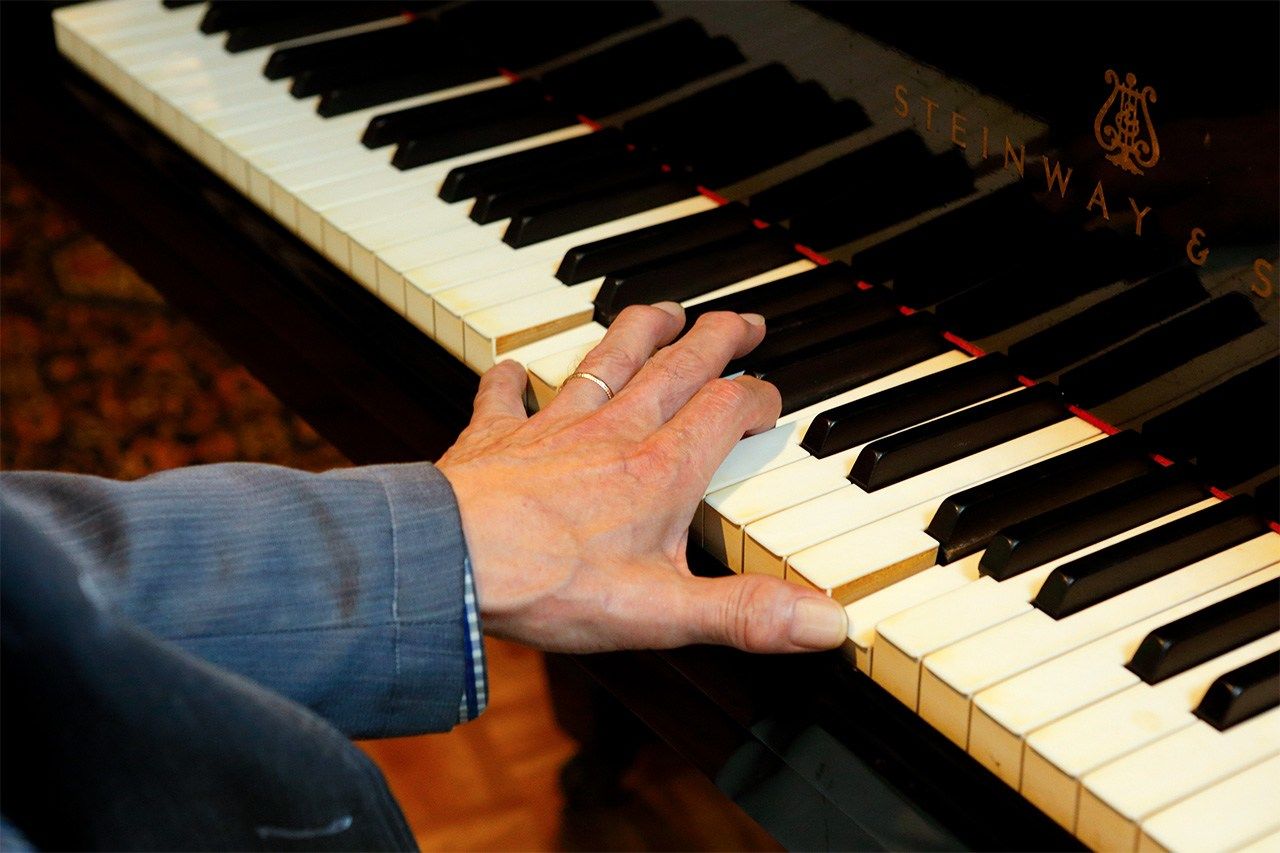 ピアニスト舘野泉 左手で切り開く音楽の限りない可能性 Nippon Com