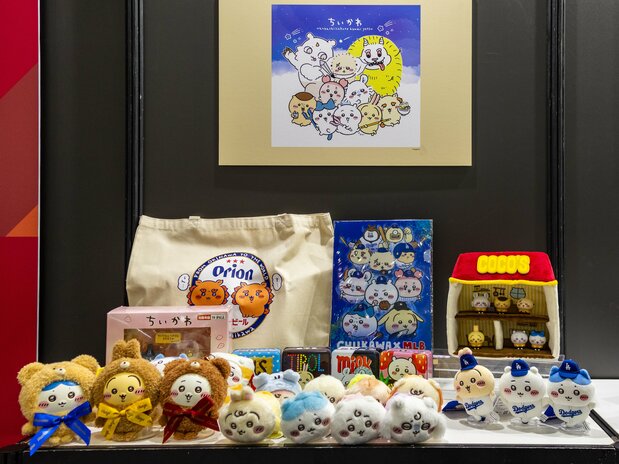 A collaboration with the Los Angeles Dodgers drew widespread attention. (© Nippon.com)