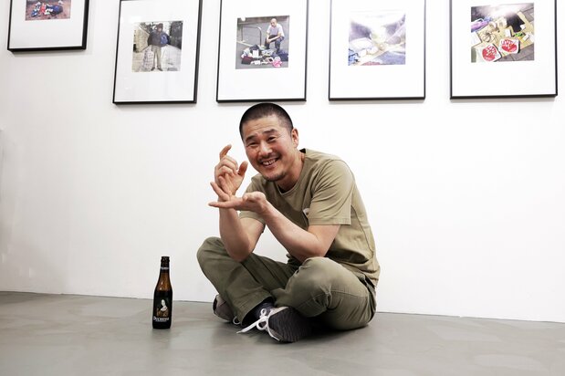 肖像摄影的秘诀:一起喝一杯,深入对方的内心世界