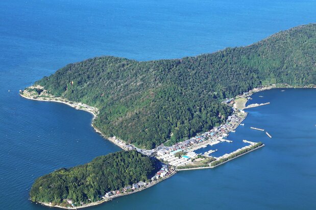 位于琵琶湖东部的沖岛。这是日本唯一一座有人居住的湖中岛(图片:滋贺县)