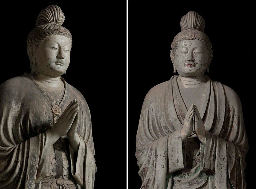 月光菩萨立像（左）和日光菩萨立像