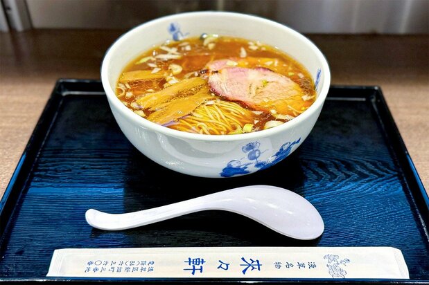 新横滨拉面博物馆“浅草来来轩”的拉面，980日元