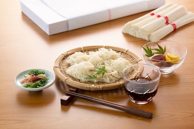 凉爽可口的素面是御中元的经典赠品（PIXTA）
