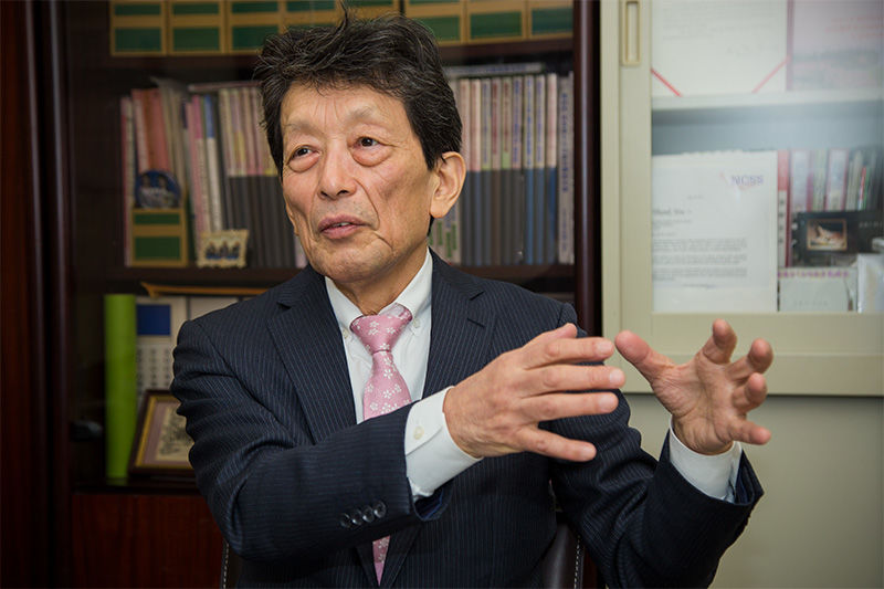 Генеральный секретарь Японской ассоциации сакуры Асада Нобуюки