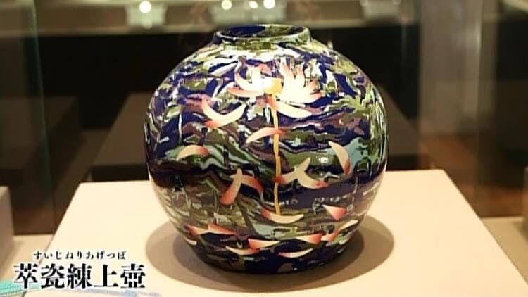 Экспонат в префектуральном музее керамики