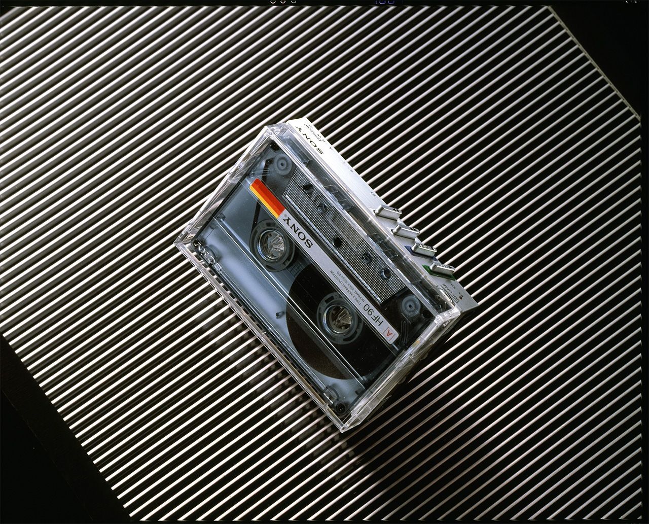 Walkman, который удалось сделать компактным, как футляр аудиокассеты - модель WM-20, поступившая в продажу в 1983 году