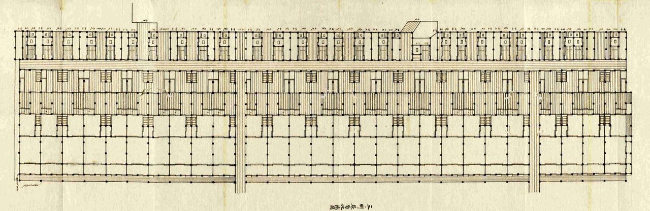 «Планировка длинных покоев третьей стороны» – вид сверху на расположение комнат служанок низших разрядов (хранилище специальной коллекции документов Токийской столичной центральной библиотеки)