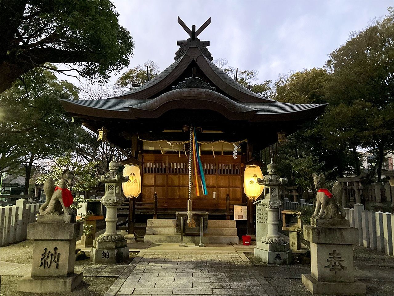 Святилище Синода-но мори Кудзуноха Инари (префектура Осака; PIXTA)