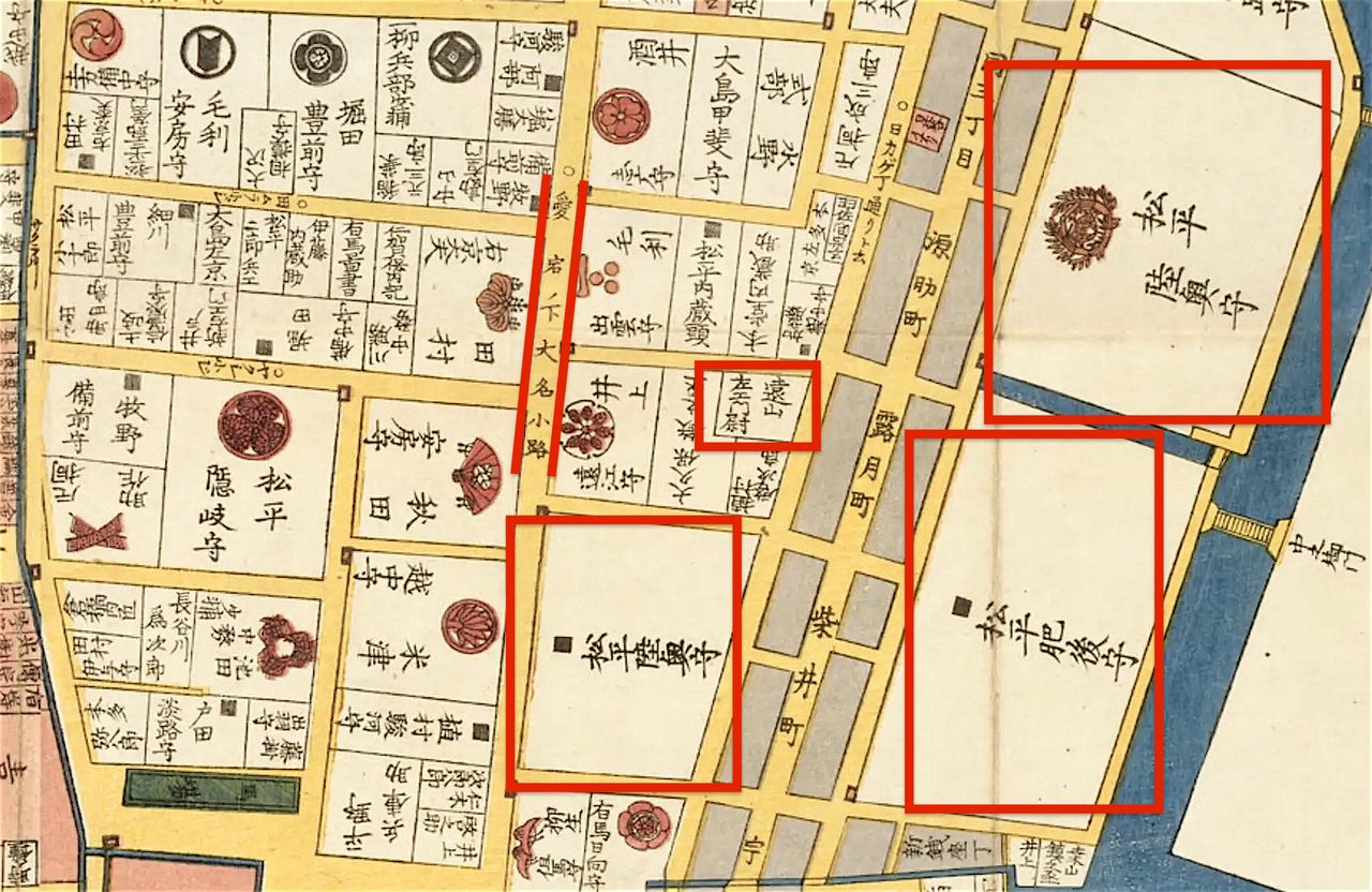 Усадьбы даймё на карте Сиба и Атаго-сита в «Иллюстрированных картах Эдо для вырезания» (Эдо кириэ дзу; Национальная парламентская библиотека)