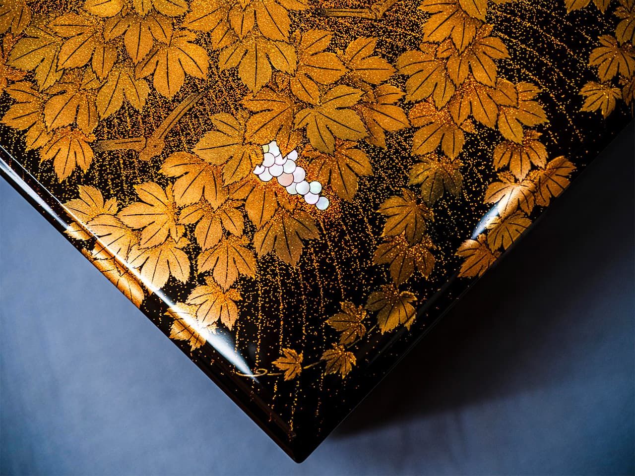 (© Мори Масатоси)