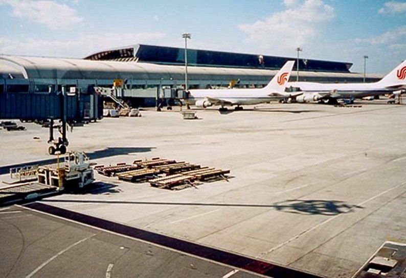 90年代に空の玄関として整備された北京国際空港 提供:JICA